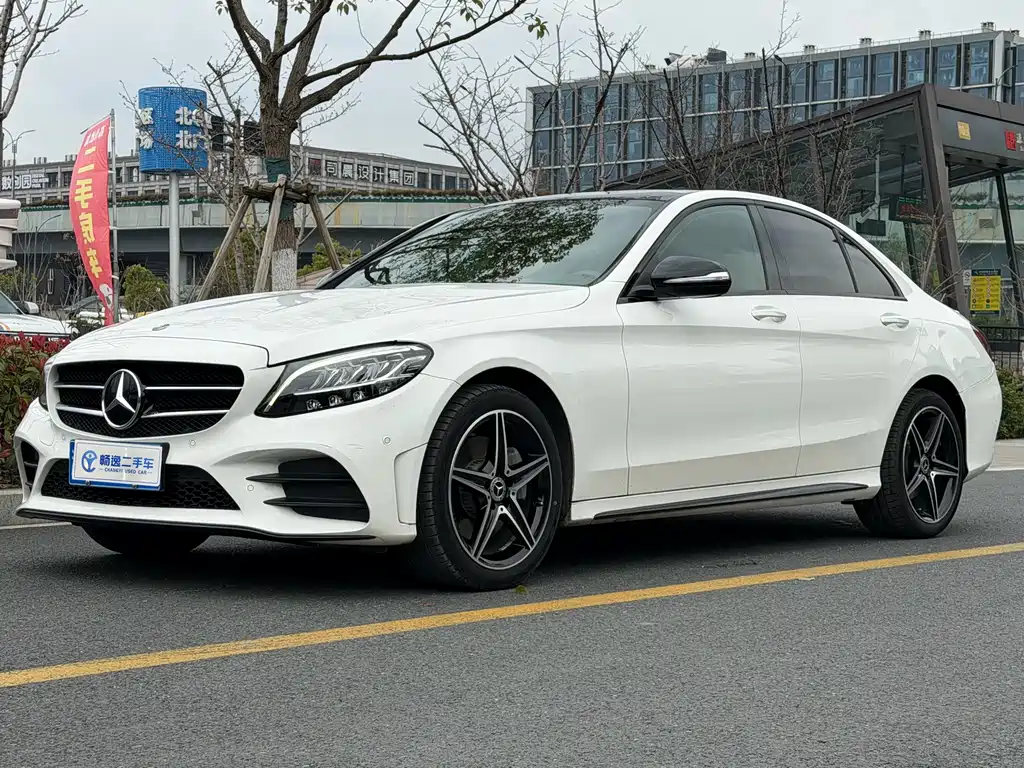 Mercedes-Benz C-Class 2019