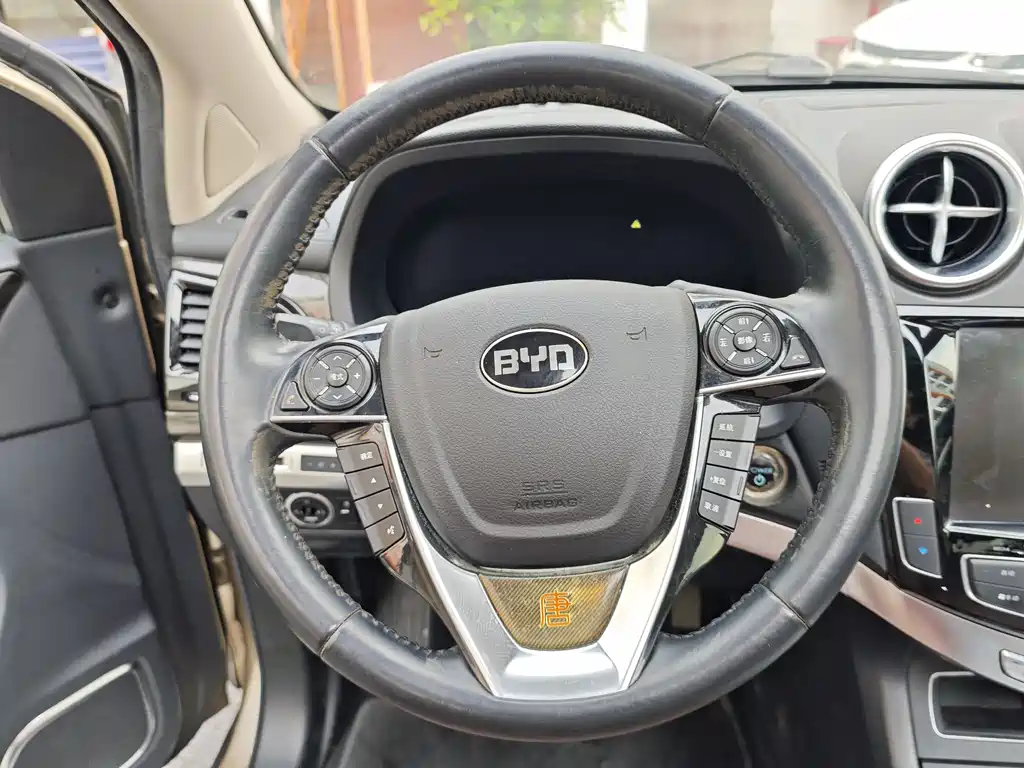 BYD Tang 2015 2.0T Flagship
