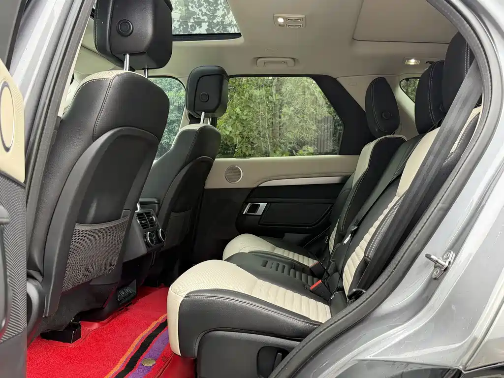 Land Rover Discovery — миниатюра 9