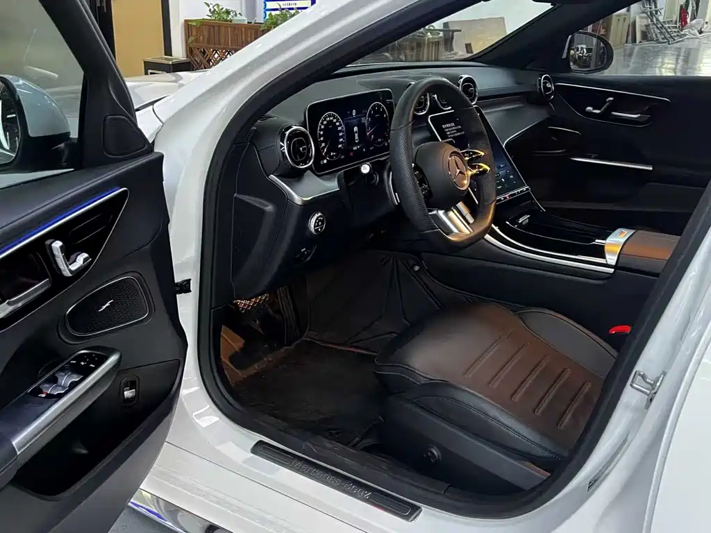 MERCEDES-BENZ C CLASS