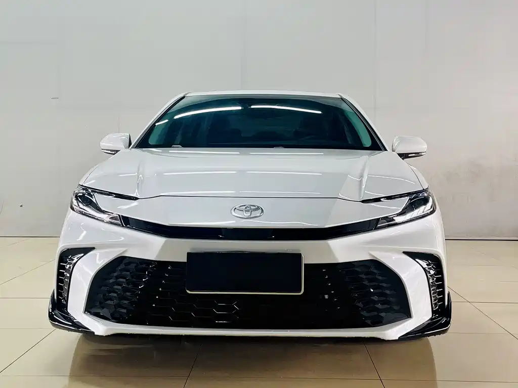 Toyota Camry 2026
