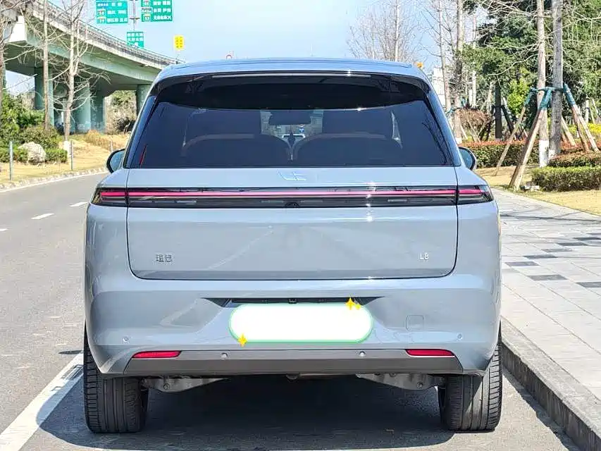 Li Auto IDEAL L8