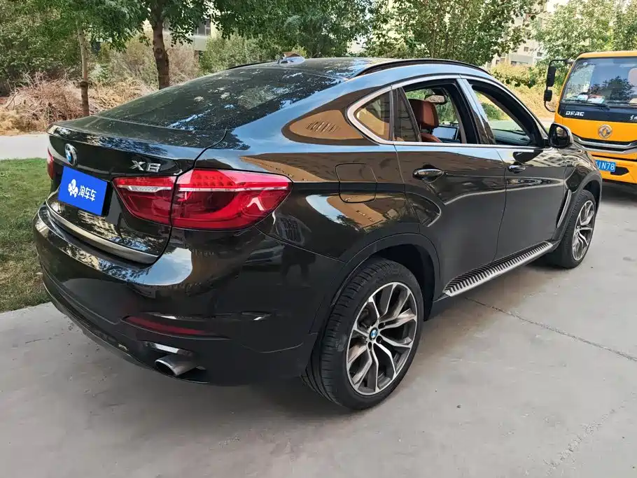 BMW X6 — миниатюра 3