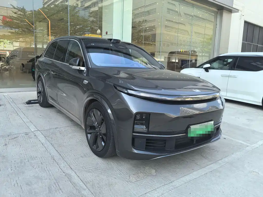Li Auto Li L8 — миниатюра 3