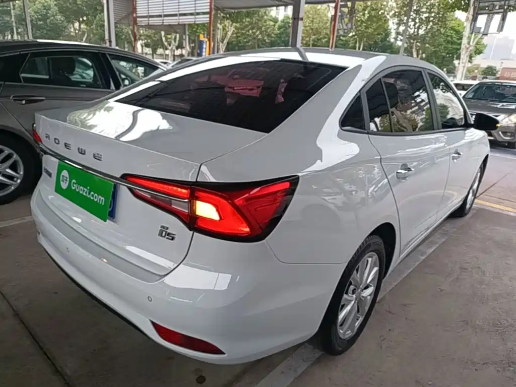 Roewe i5 — миниатюра 7