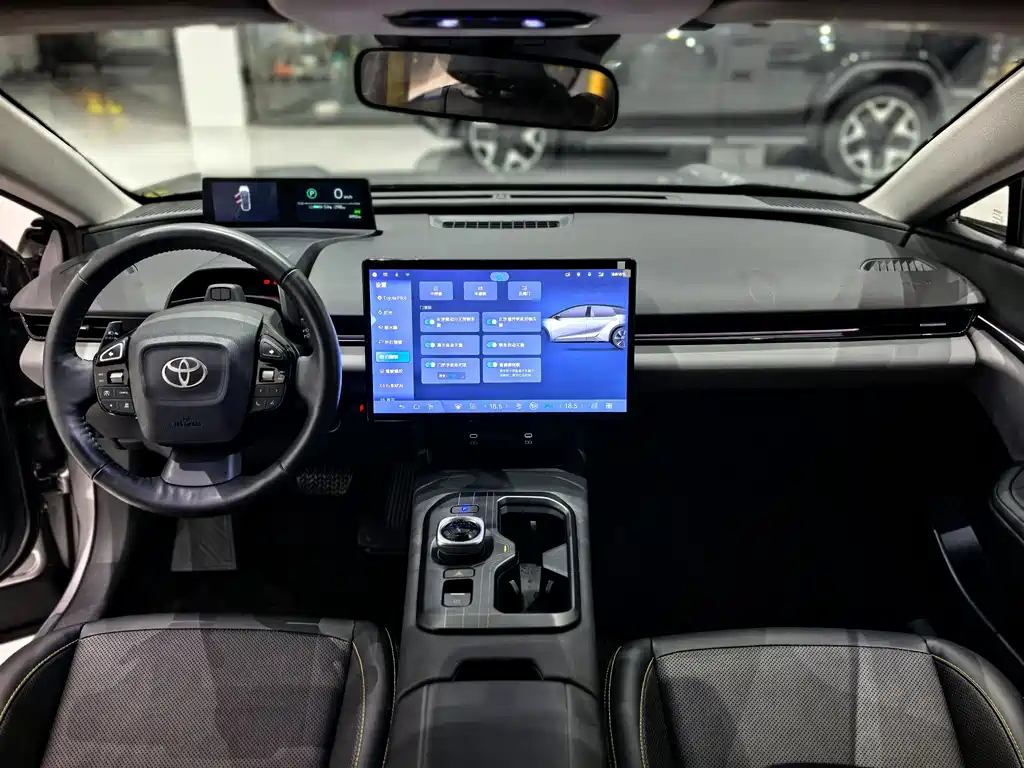 Toyota bZ5 — миниатюра 8