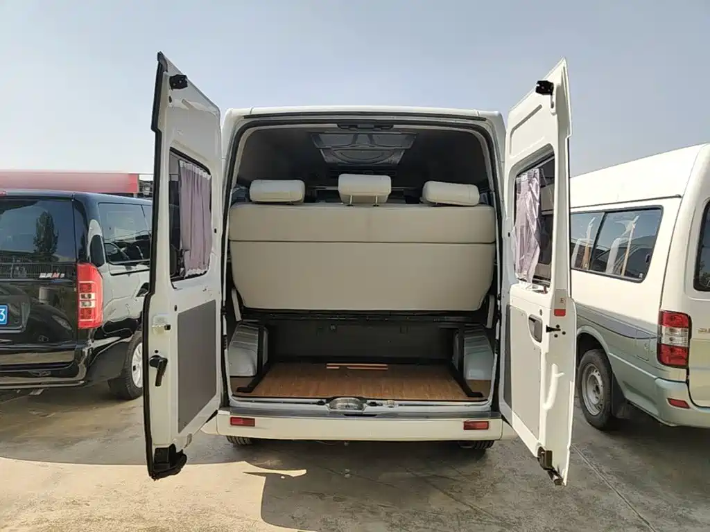 MAXUS V80 — миниатюра 19