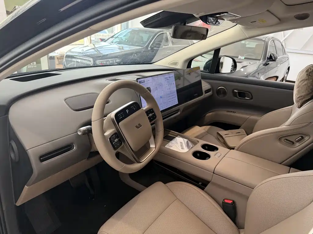 Li Auto Li i8 — миниатюра 3