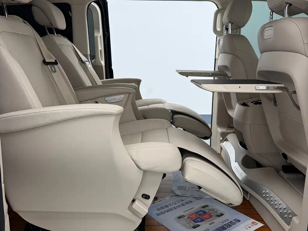 Mercedes-Benz V-Class — миниатюра 19