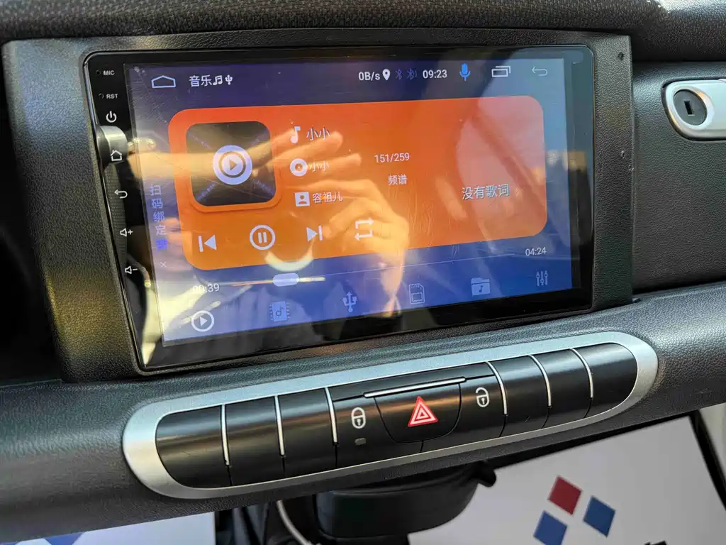 smart Smart Fortwo — миниатюра 12