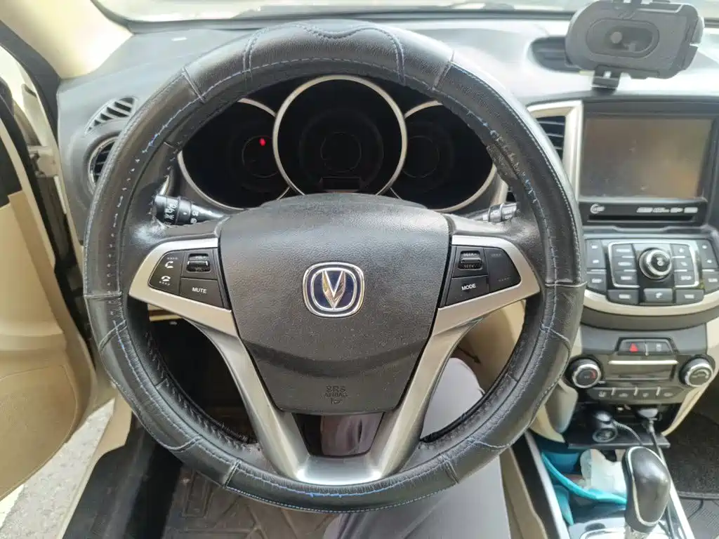 Changan Eado — миниатюра 7