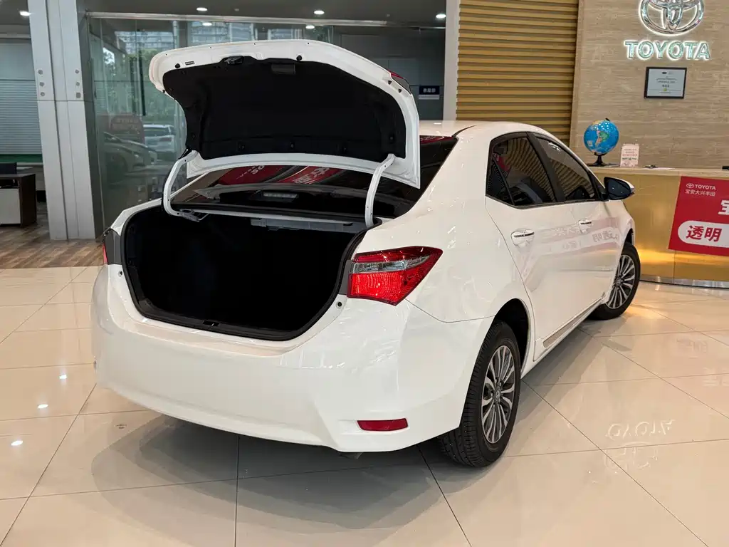 Toyota Corolla — миниатюра 17
