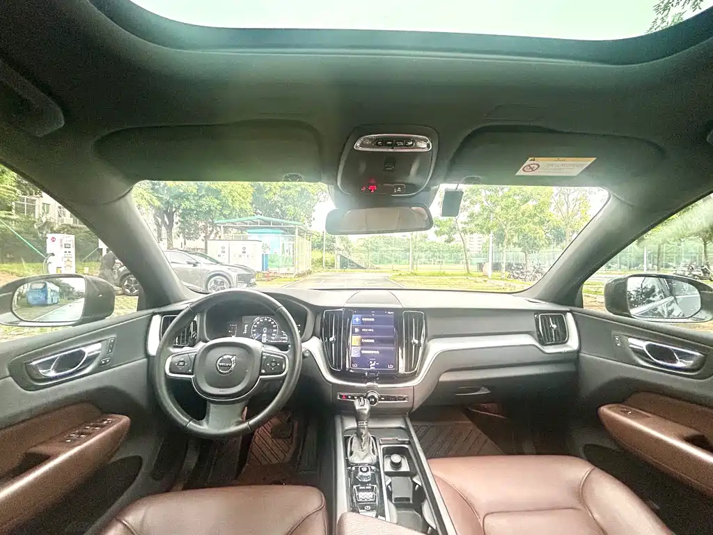 Volvo XC60 — миниатюра 14