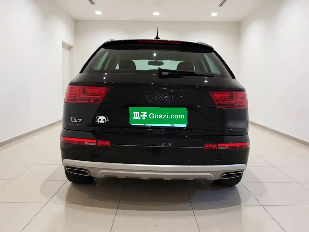 Audi Q7 — миниатюра 3