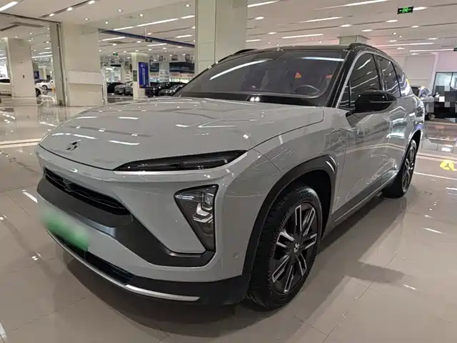 2020 Nio ES6