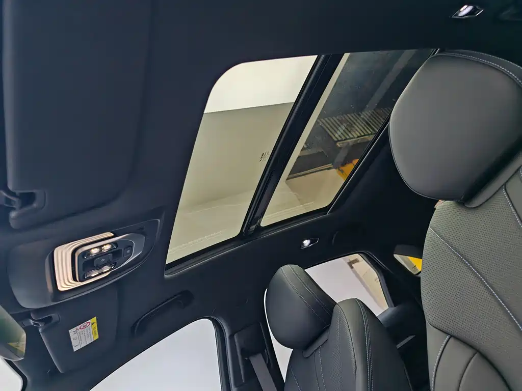 GEELY AUTOMOBILE XINGRUI