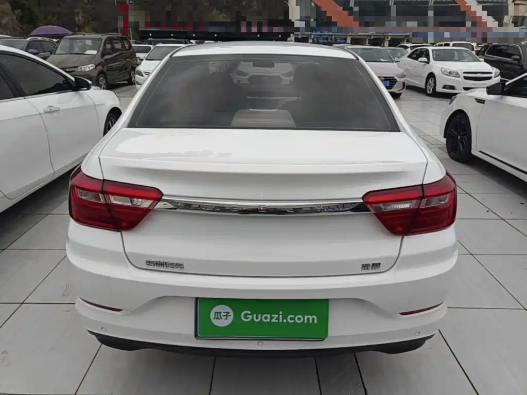 Geely Vision — миниатюра 6