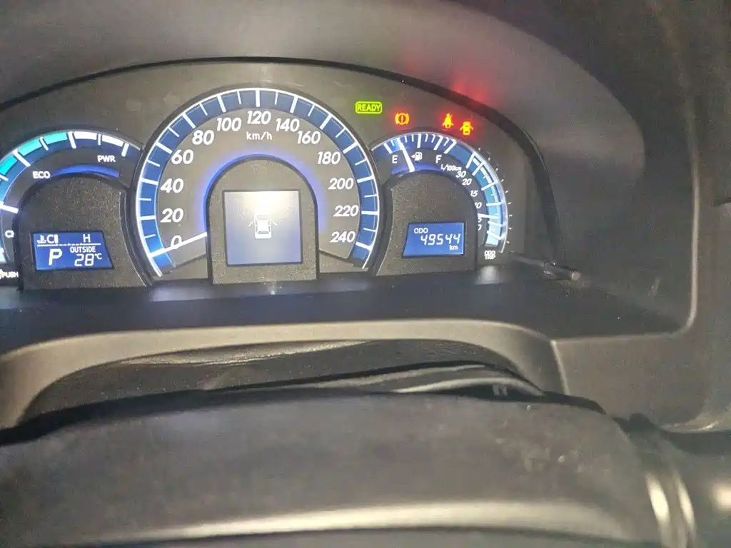 Toyota Camry — миниатюра 8
