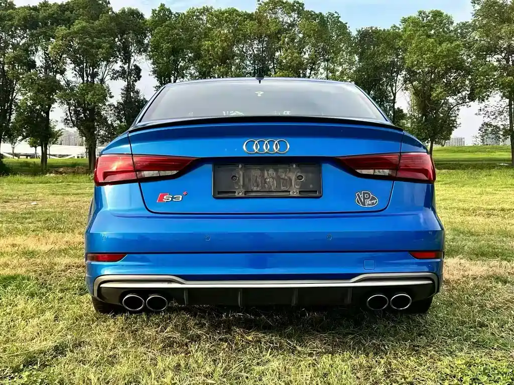 AUDI S3