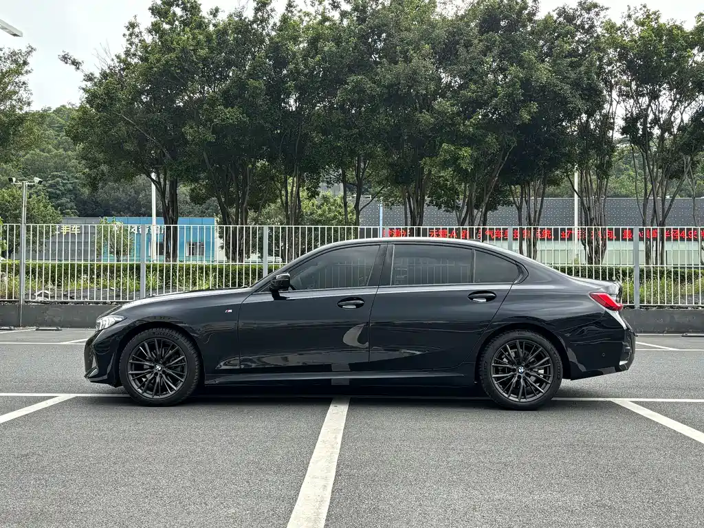 BMW 3 Series — миниатюра 4