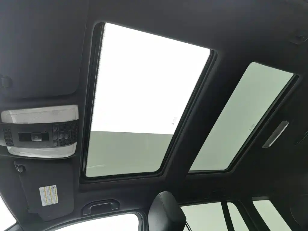 Mercedes-Benz GLK-Class — миниатюра 14