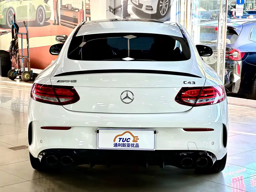 Mercedes-Benz C-Class AMG — миниатюра 3