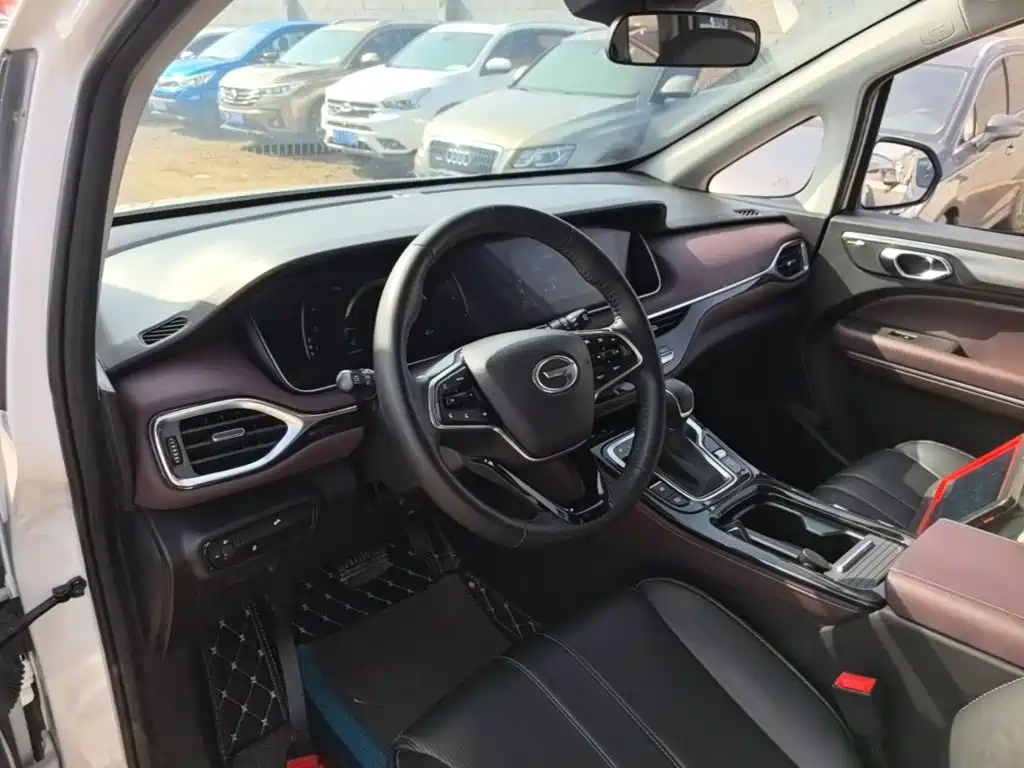 GAC Motor Trumpchi M6 — миниатюра 10