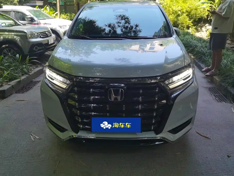 Honda Elysion 2024 2.0L e:HEV Luxury