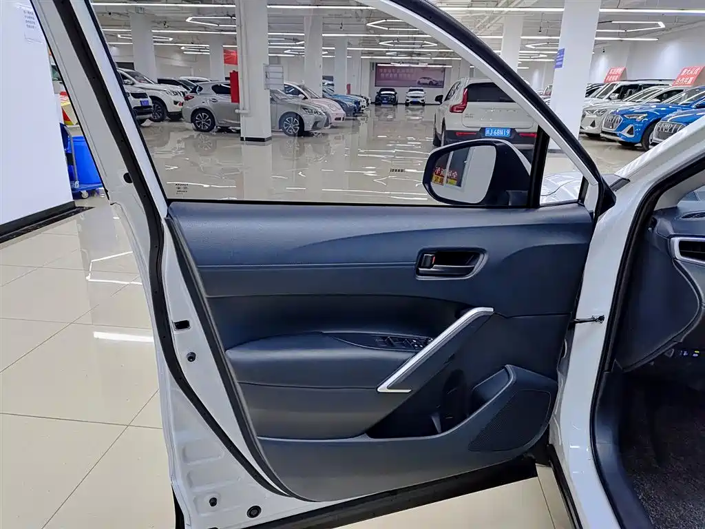 TOYOTA COROLLA SHARP AMPLIFIER