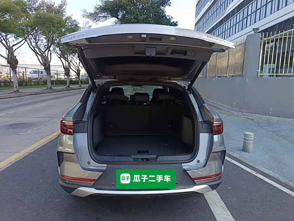 BYD PLUS New Energy — миниатюра 19