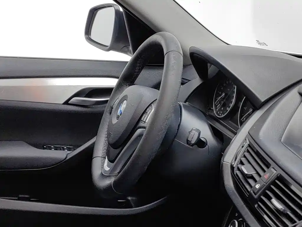 BMW X1 — миниатюра 22