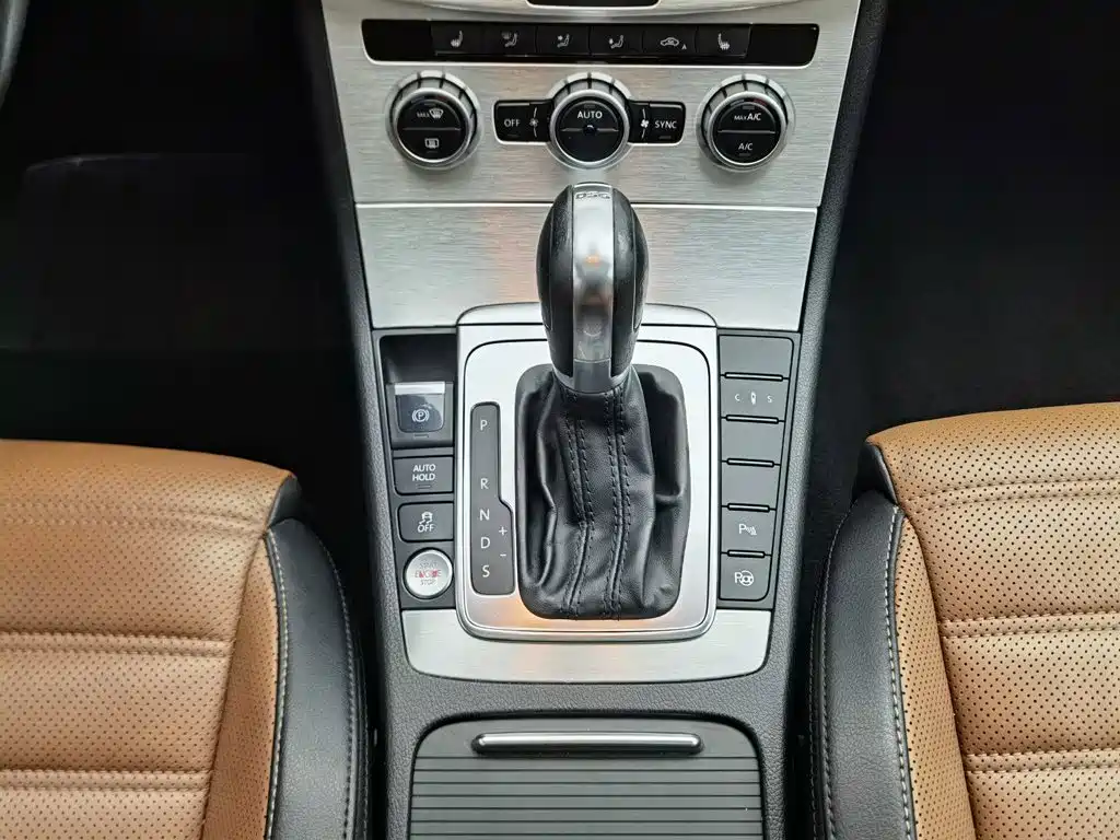 Volkswagen CC — миниатюра 13