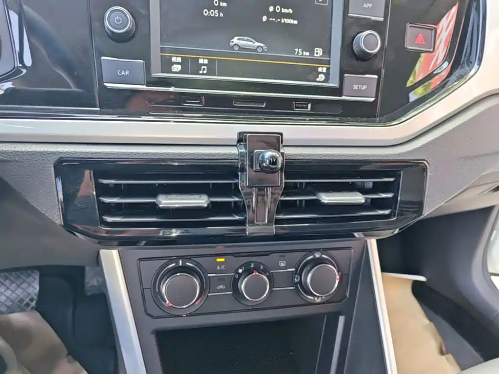 Volkswagen Polo — миниатюра 10