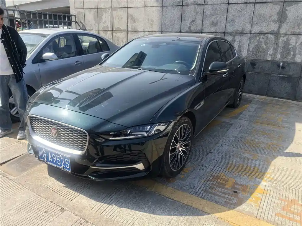 Jaguar XEL 2022