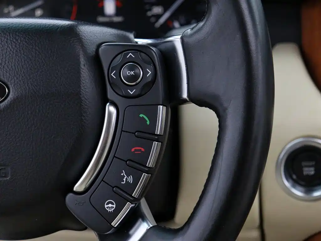 Land Rover Range Rover — миниатюра 15