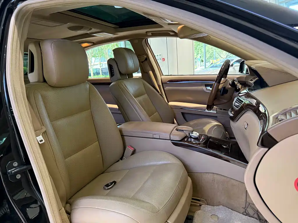 Mercedes-Benz S-Class — миниатюра 11