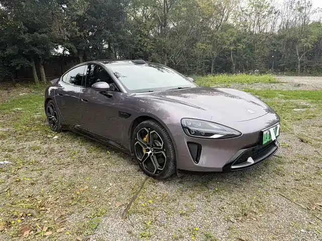XIAOMI CAR XIAOMI SU7 2024