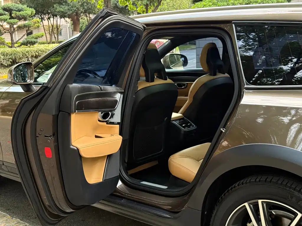 Volvo V90 — миниатюра 30