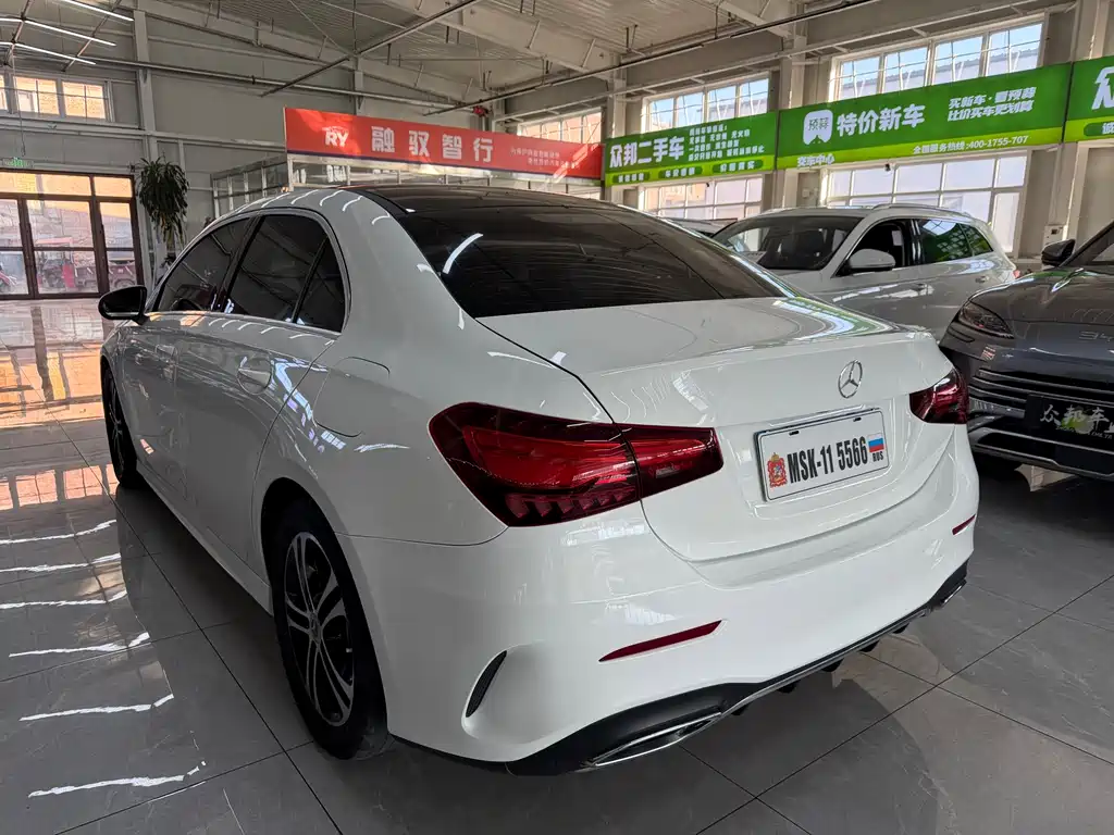 MERCEDES-BENZ A CLASS