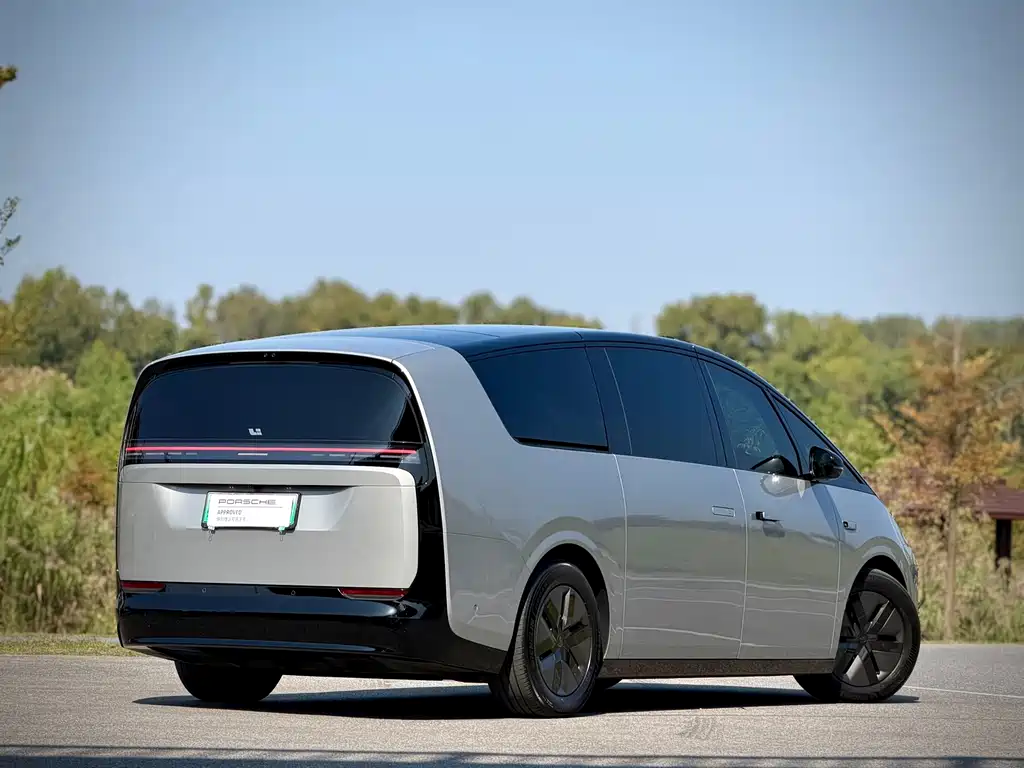Li Auto Li MEGA — миниатюра 16