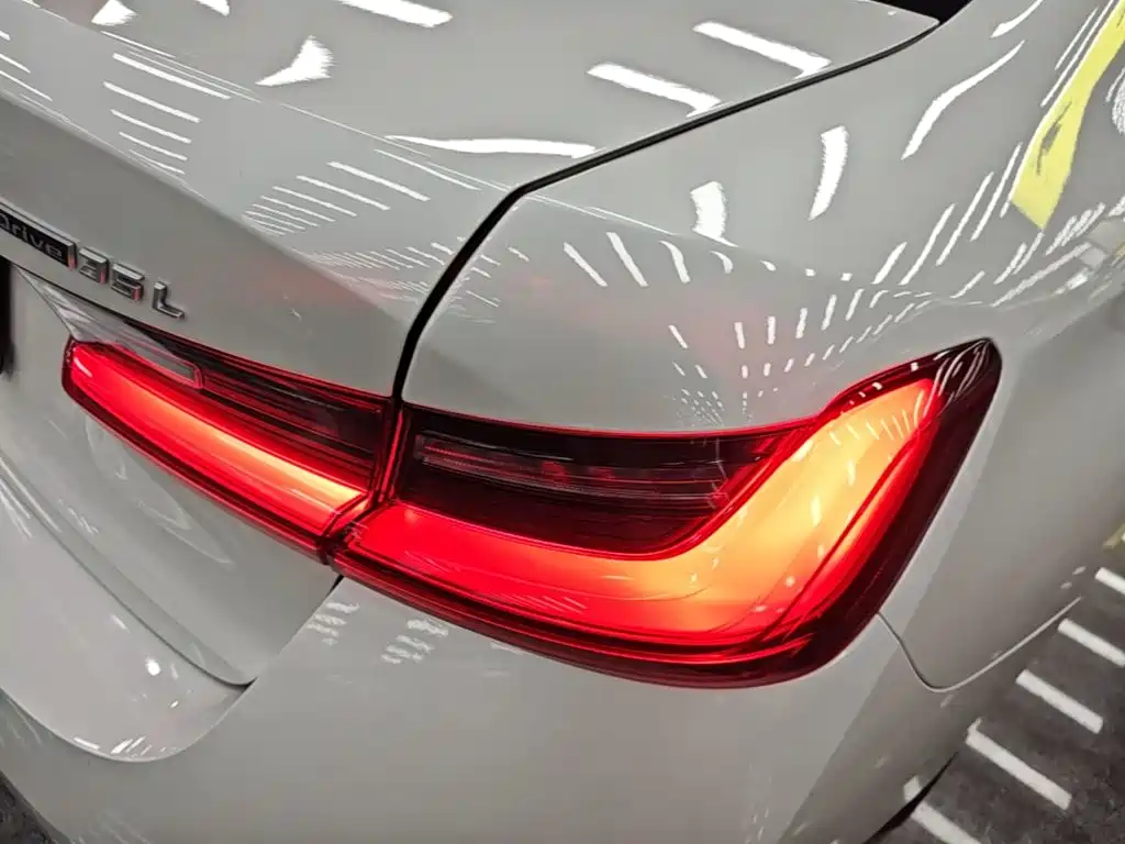 BMW i3 — миниатюра 8