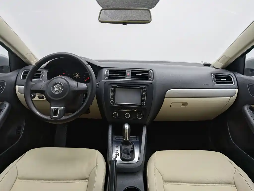 Volkswagen Sagitar — миниатюра 5