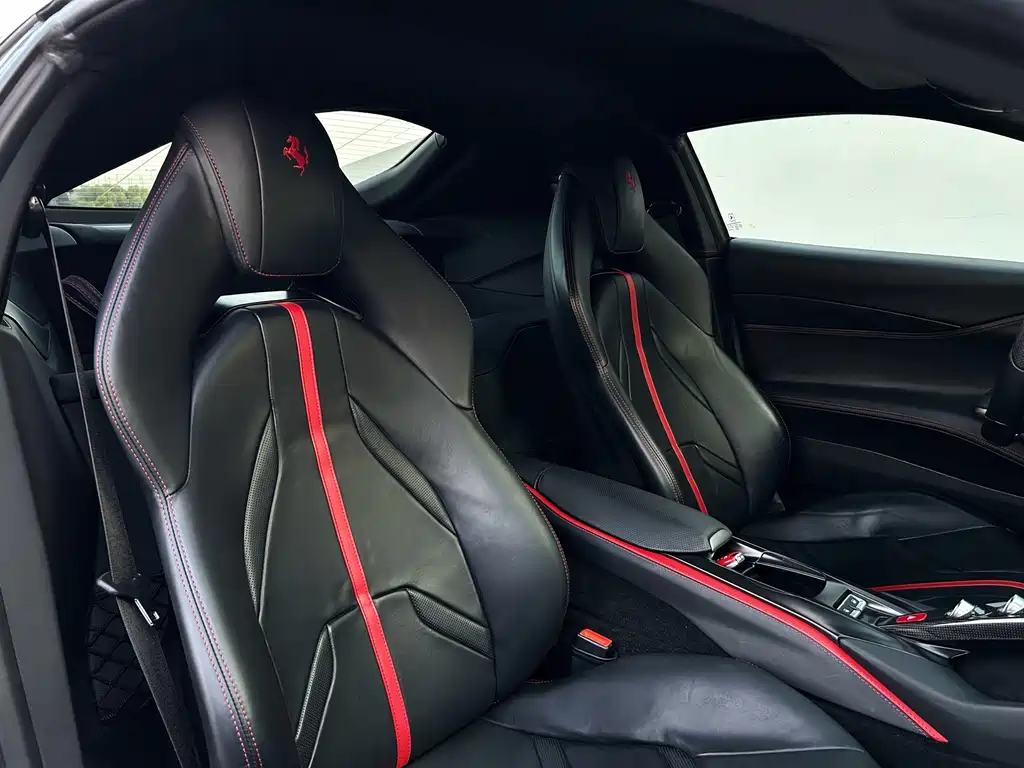 Ferrari 812 — миниатюра 13