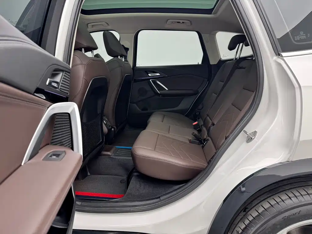 BMW X1 — миниатюра 12