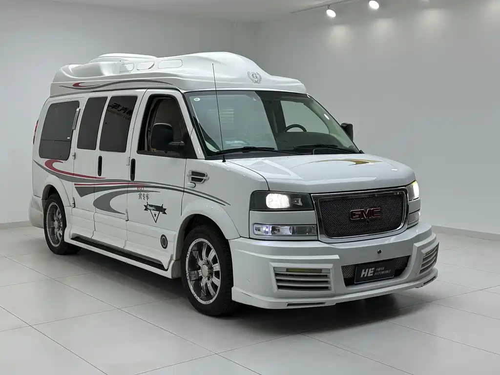 GMC Savana — миниатюра 2