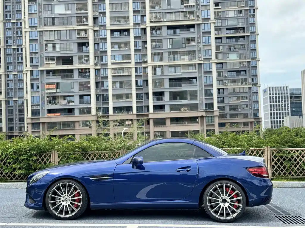 Mercedes-Benz SLC — миниатюра 6