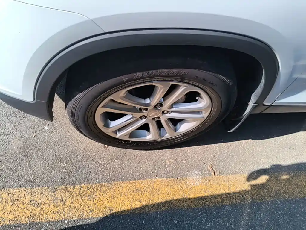 Chevrolet Trax — миниатюра 23