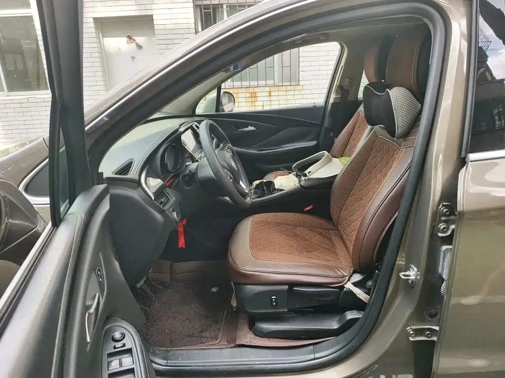 Buick Envision Plus — миниатюра 8