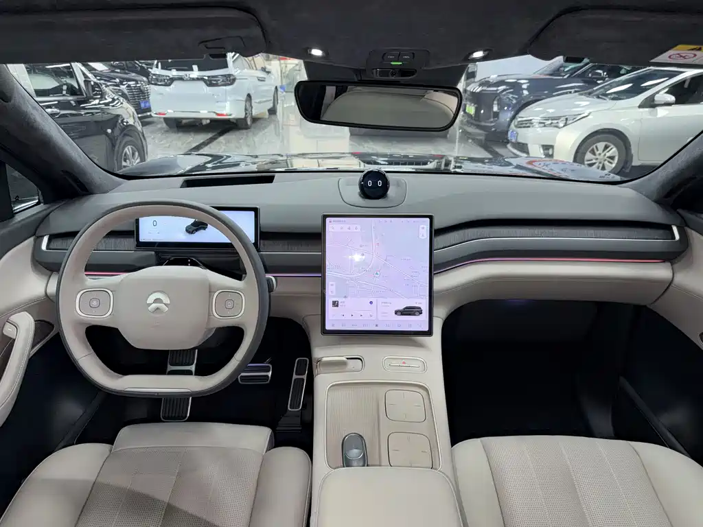NIO ES8 — миниатюра 15