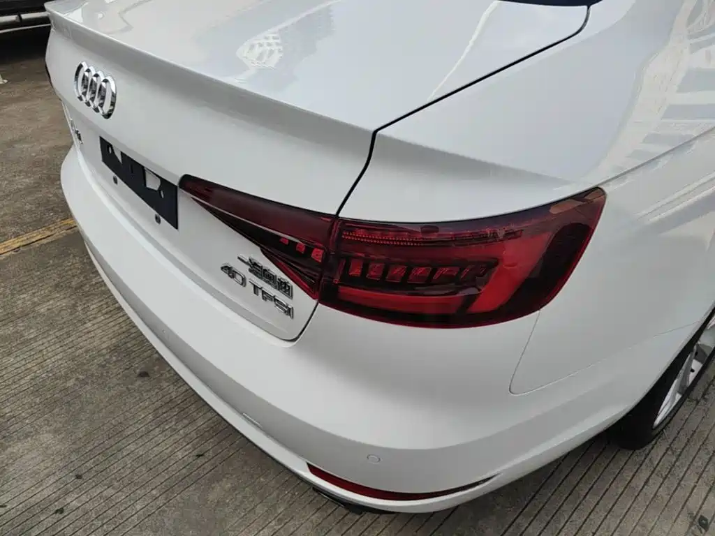 Audi A4L — миниатюра 8